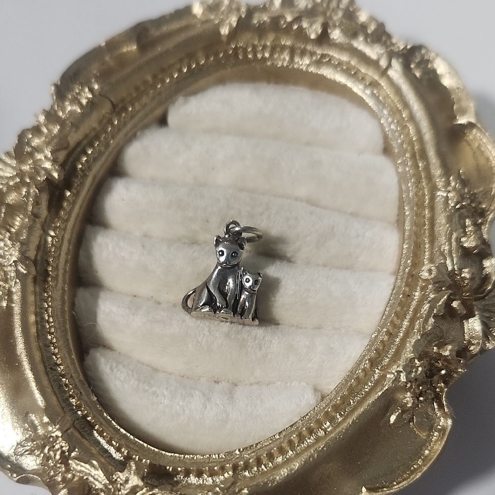 Jezlaine Vintage Sterling Silver Sitting Cat and Kitten JEZ 925 - Picture 1 of 4